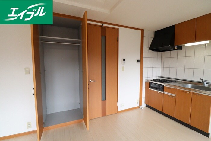 物件内観写真20　(収納)