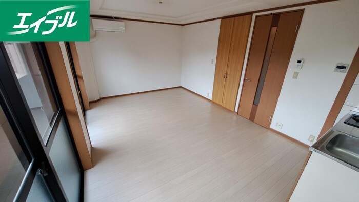 物件内観写真21　(居室)