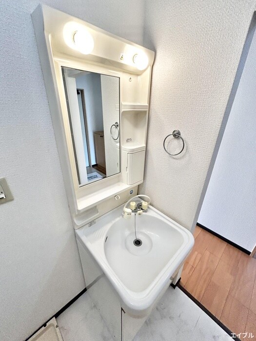 物件内観写真15　(洗面)