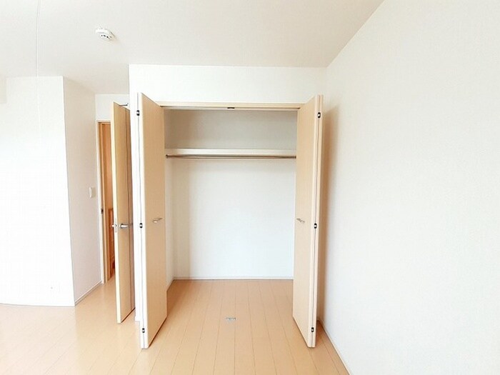物件内観写真7　(収納)