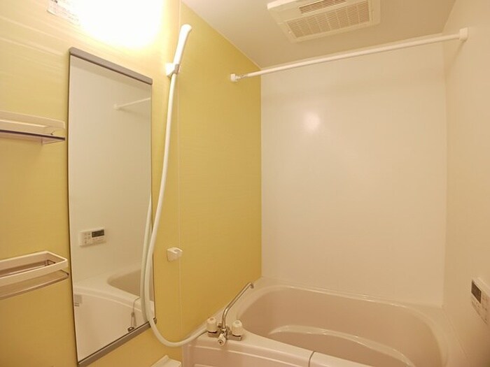 物件内観写真8　(バス／シャワールーム等)