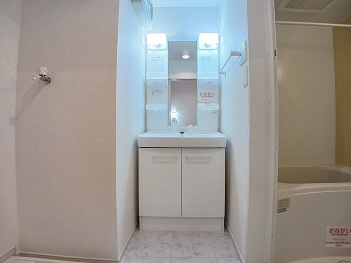 物件内観写真11　(洗面)