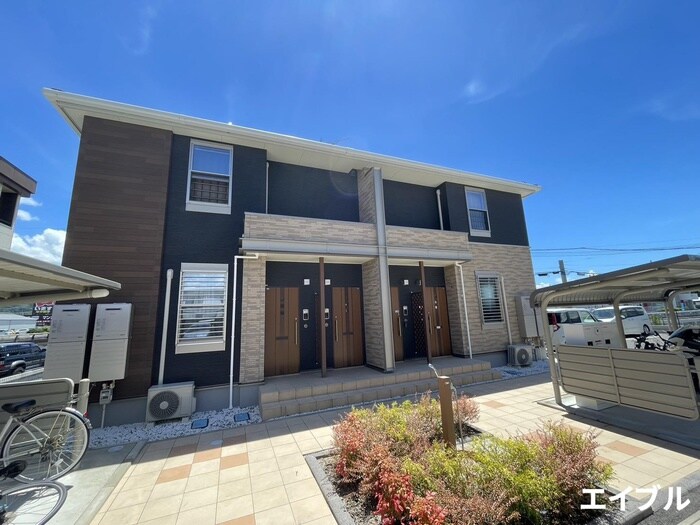 物件外観写真1　(外観写真)