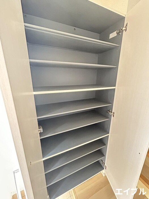 物件内観写真19　(靴箱)