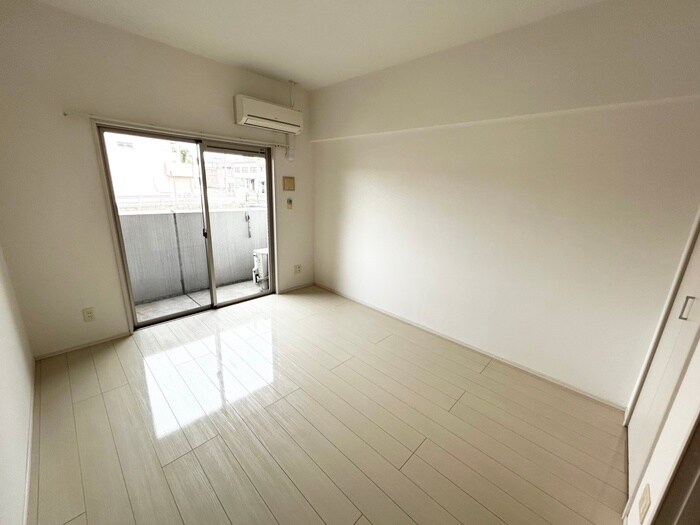 物件内観写真14　(居室)