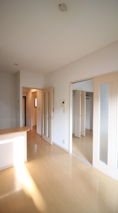 物件内観写真8　(居室)