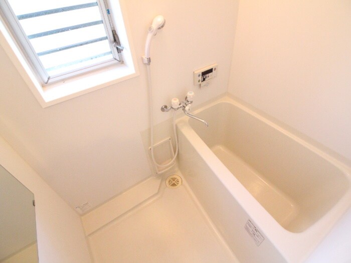 物件内観写真11　(バス／シャワールーム等)