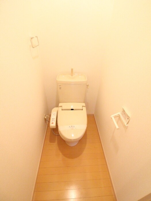 物件内観写真13　(トイレ)