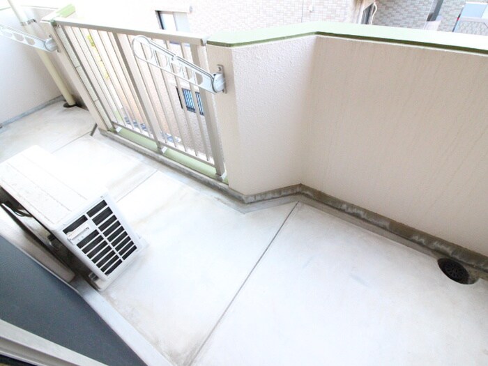 物件内観写真18　(ベランダ・バルコニー)