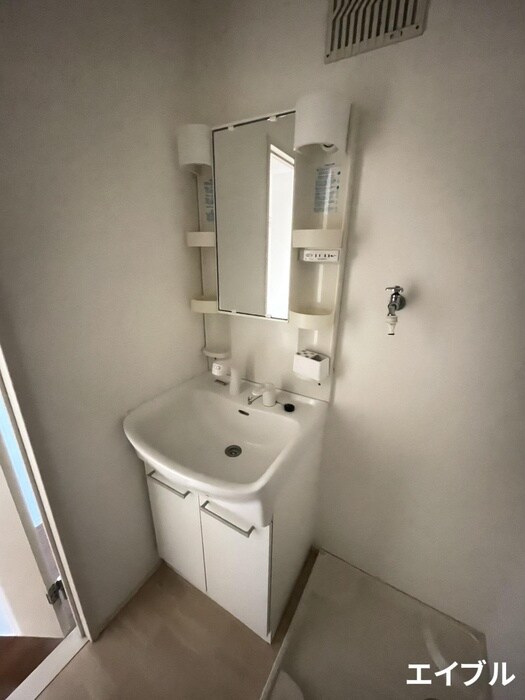 物件内観写真12　(洗面)