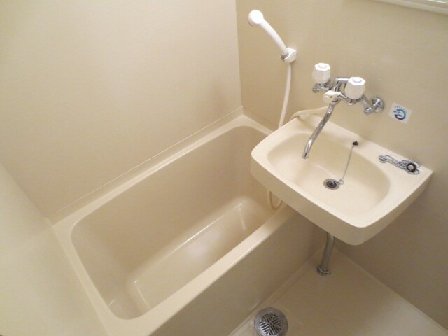 物件内観写真11　(バス／シャワールーム等)