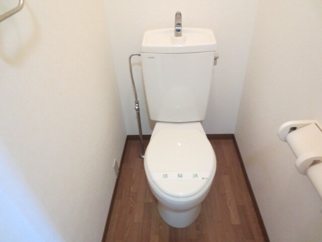 物件内観写真12　(トイレ)