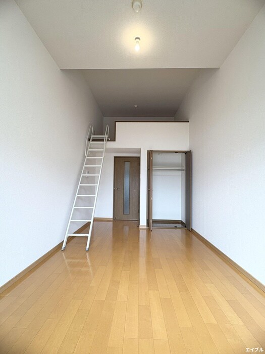 物件内観写真10　(居室)