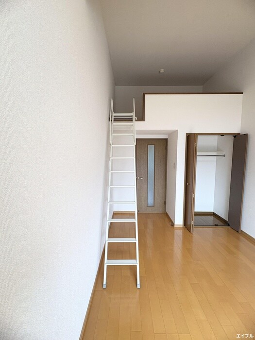 物件内観写真12　(居室)