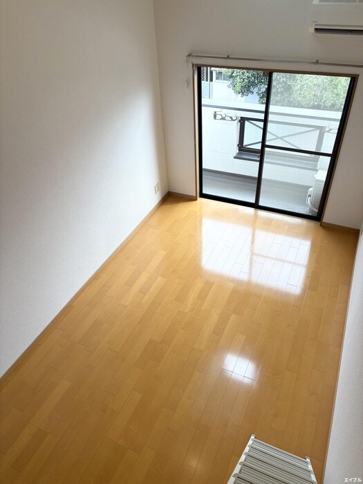 物件内観写真13　(居室)