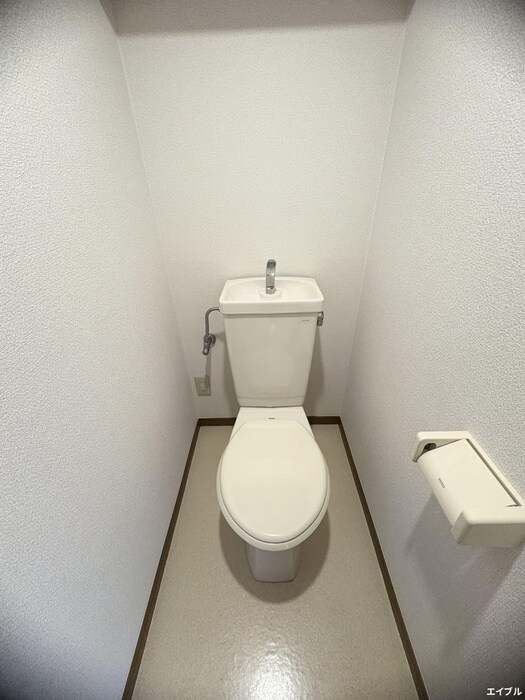 物件内観写真16　(トイレ)