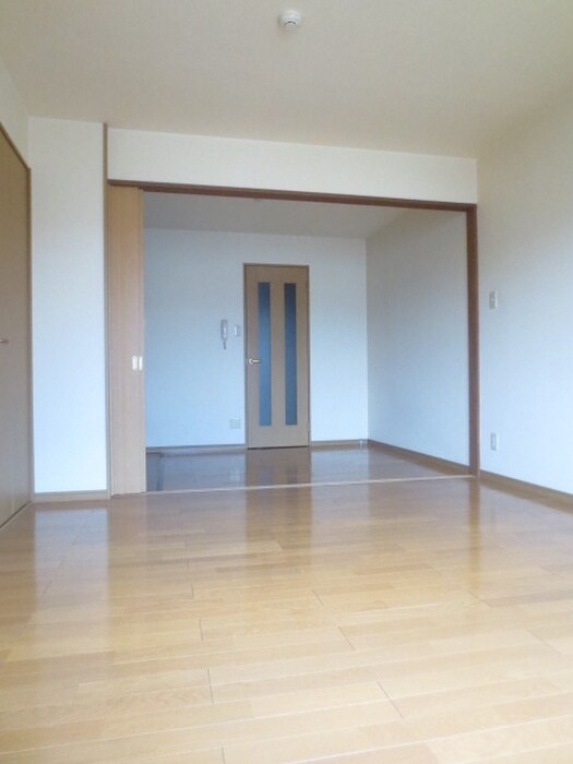 物件内観写真10　(居室)