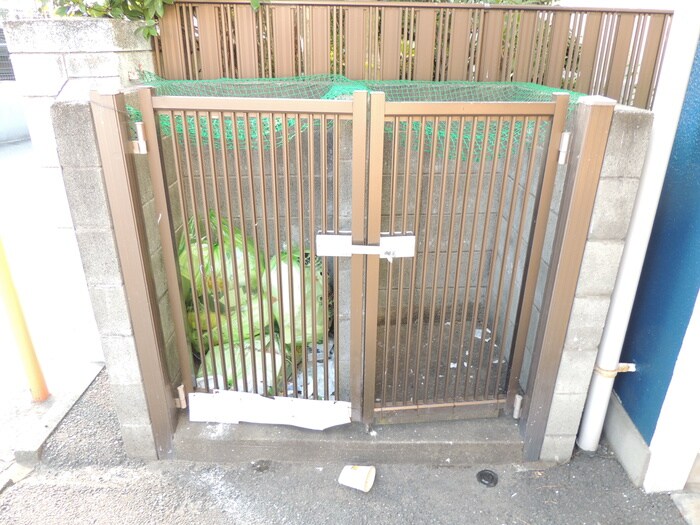 物件外観写真4　(建物設備)