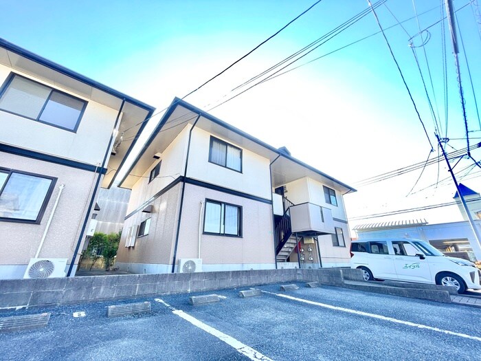 物件外観写真5　(外観写真)