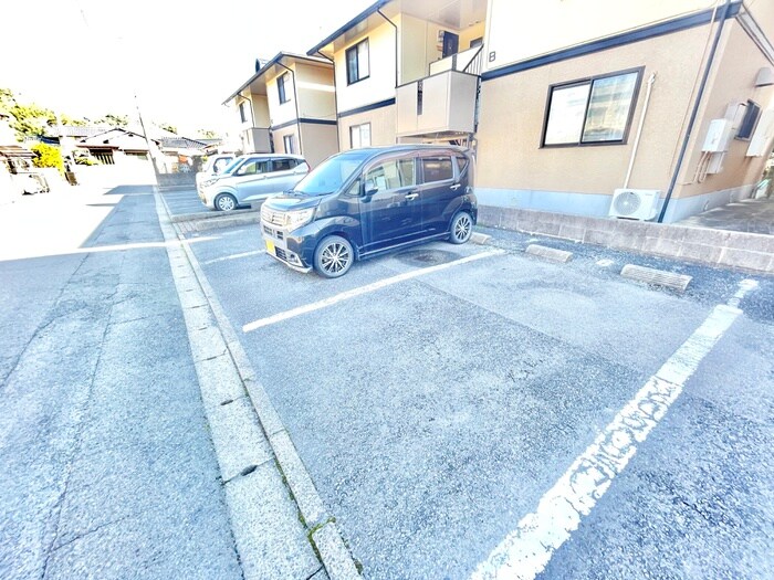 物件外観写真6　(外観写真)