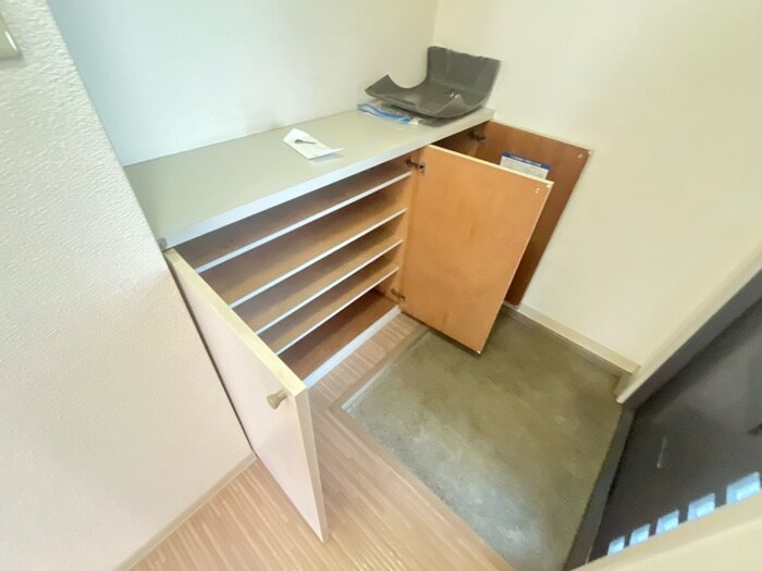 物件内観写真19　(靴箱)