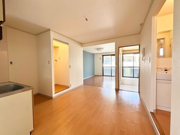 物件内観写真8　(居室)