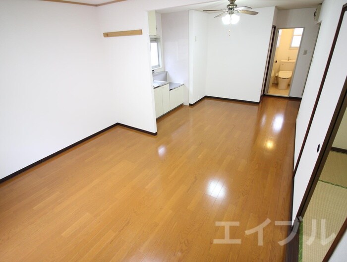 物件内観写真5　(居室)