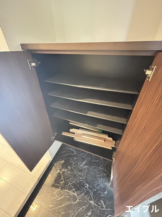 物件内観写真19　(靴箱)