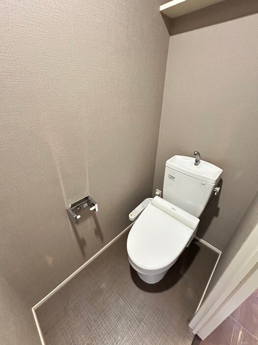 物件内観写真11　(トイレ)