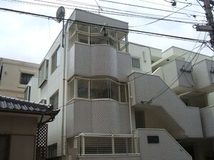 メゾンドール大濠外観写真
