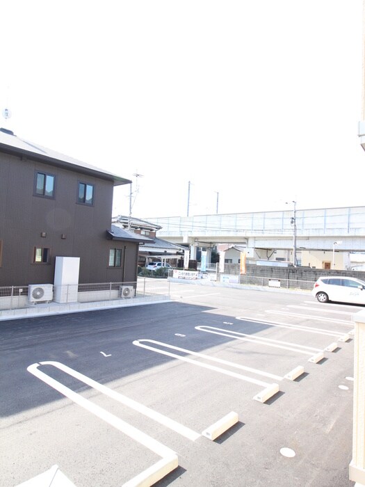 物件内観写真13　(室内からの展望)