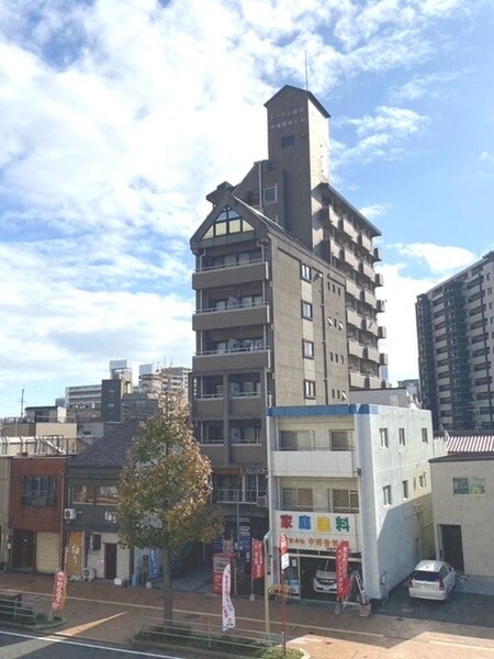 トーケン設計戸畑駅前ビル外観写真