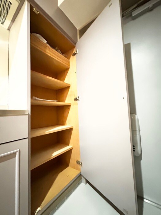 物件内観写真6　(靴箱)