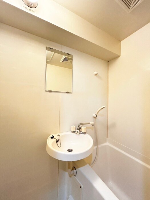 物件内観写真7　(洗面)