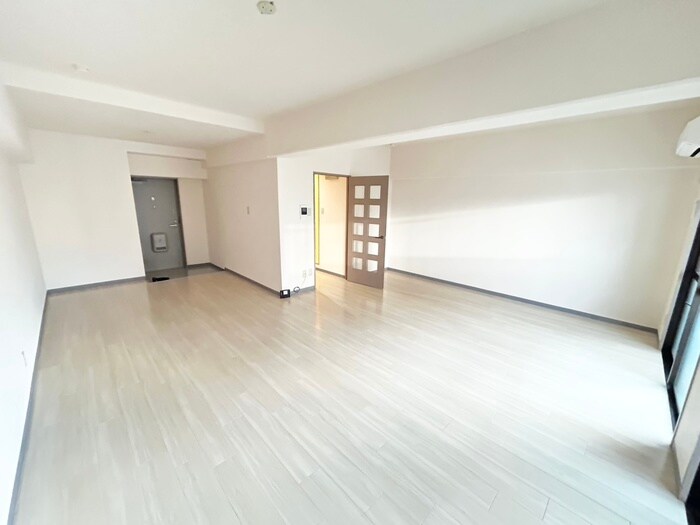 物件内観写真11　(居室)