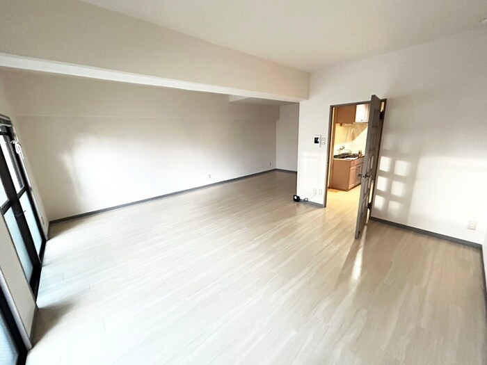 物件内観写真16　(居室)