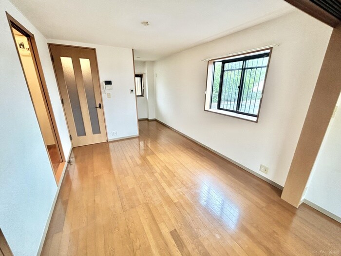 物件内観写真16　(居室)