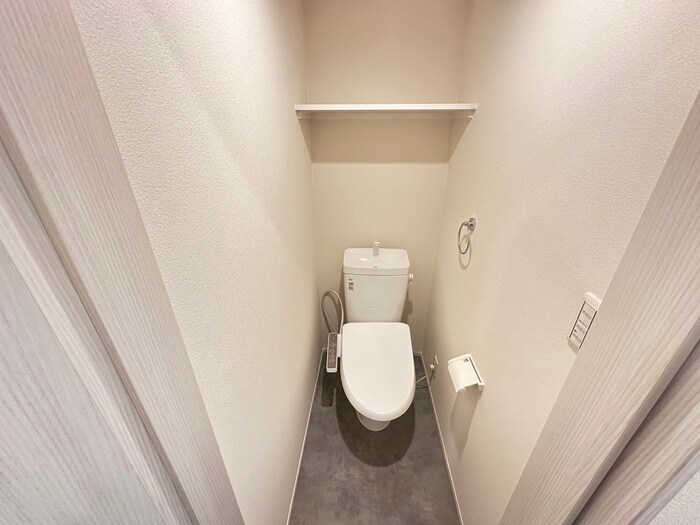 物件内観写真8　(トイレ)