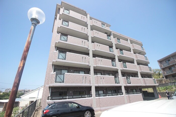 ヴィラ・ヴィンテージ唐原の外観写真