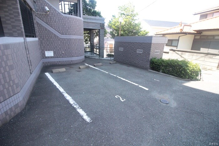 物件外観写真5　(外観写真)