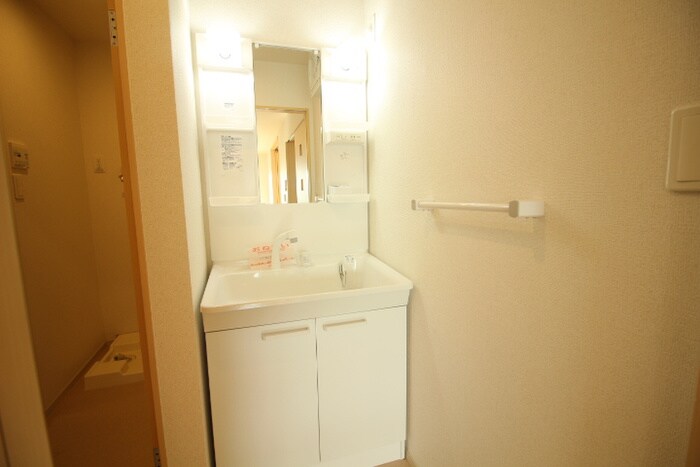 物件内観写真16　(洗面)
