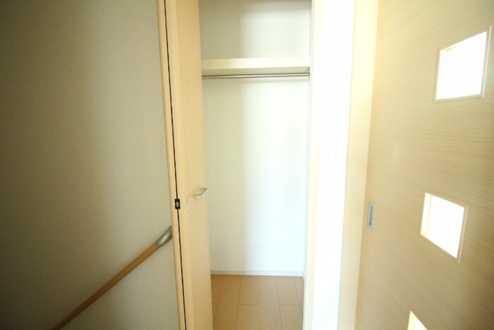 物件内観写真22　(収納)