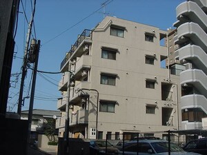 パールハイツ外観写真