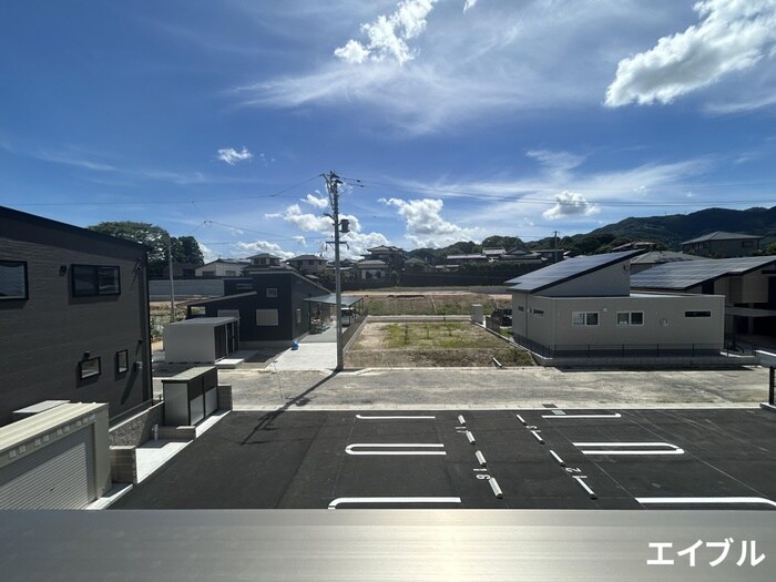 物件内観写真14　(玄関)