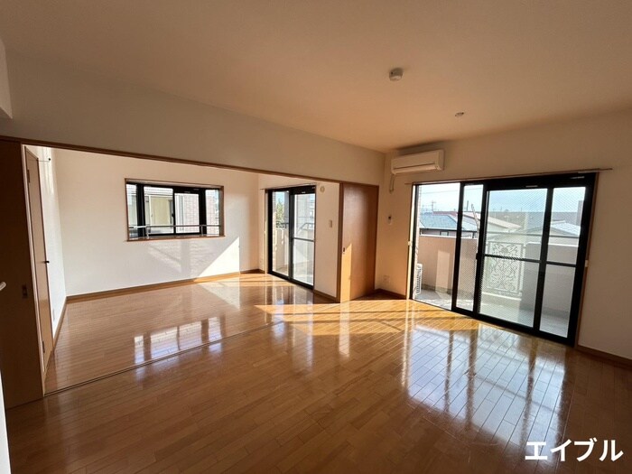 物件内観写真8　(居室)