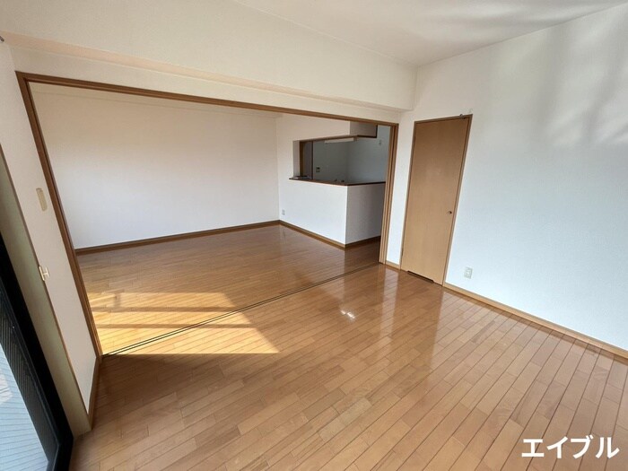 物件内観写真15　(居室)