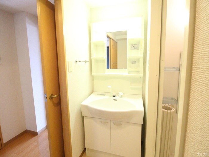 物件内観写真7　(洗面)