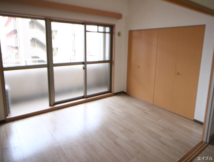 物件内観写真11　(居室)