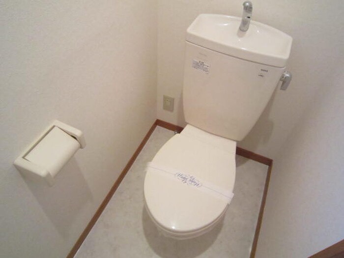 物件内観写真11　(トイレ)