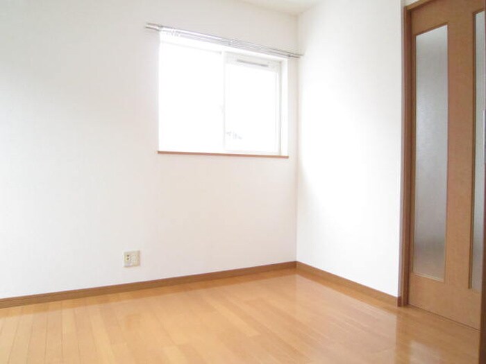 物件内観写真12　(居室)